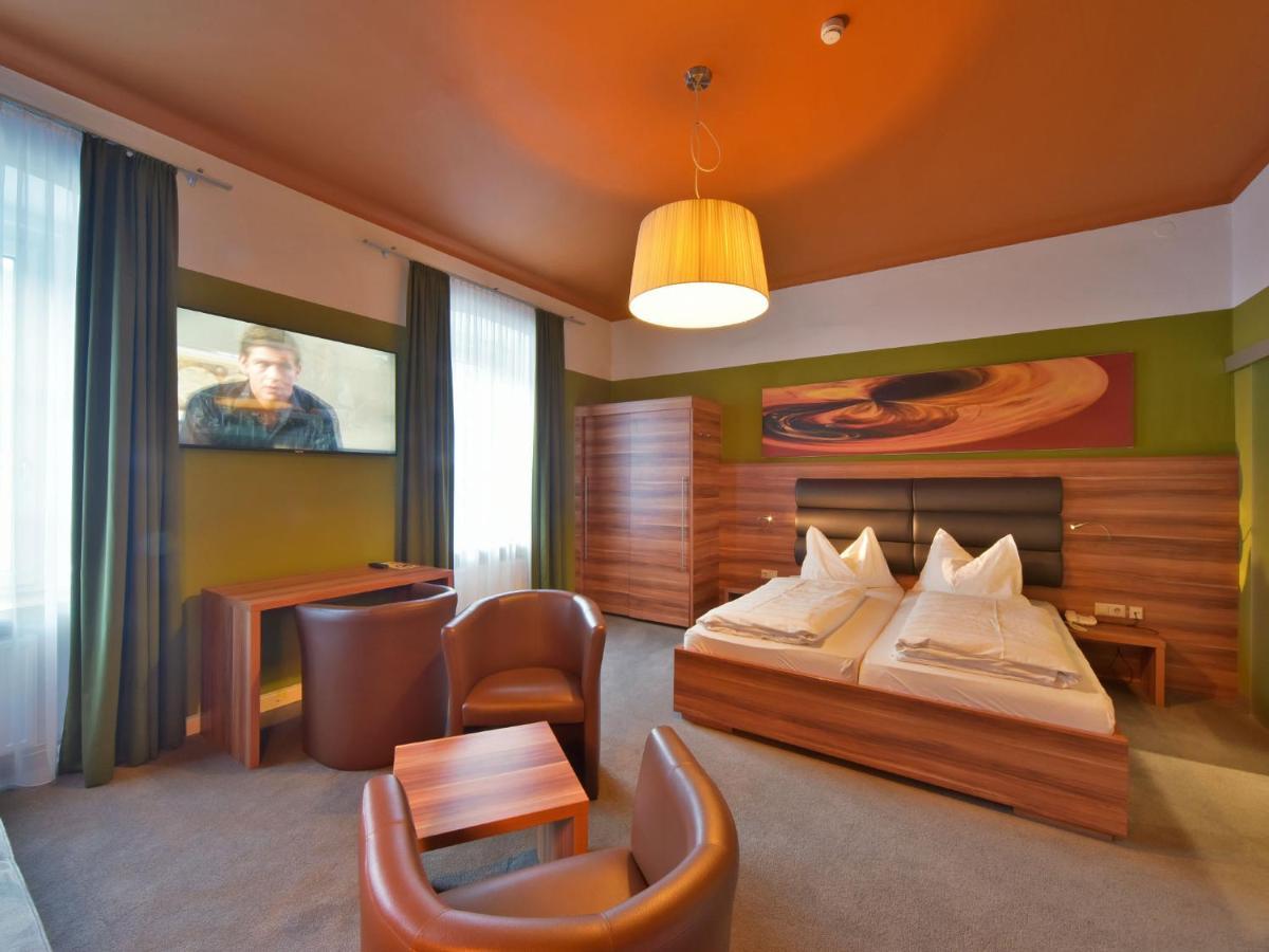 Hotel Ertl & Restaurant El Venado Spittal an der Drau Eksteriør billede
